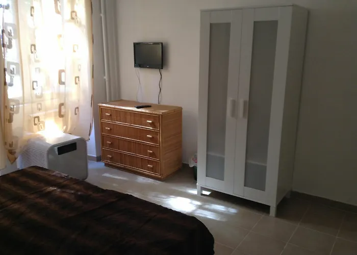 T&v House 2*